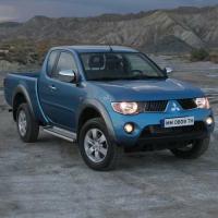 Scut motor Mitsubishi L 200 motor + cutie viteze